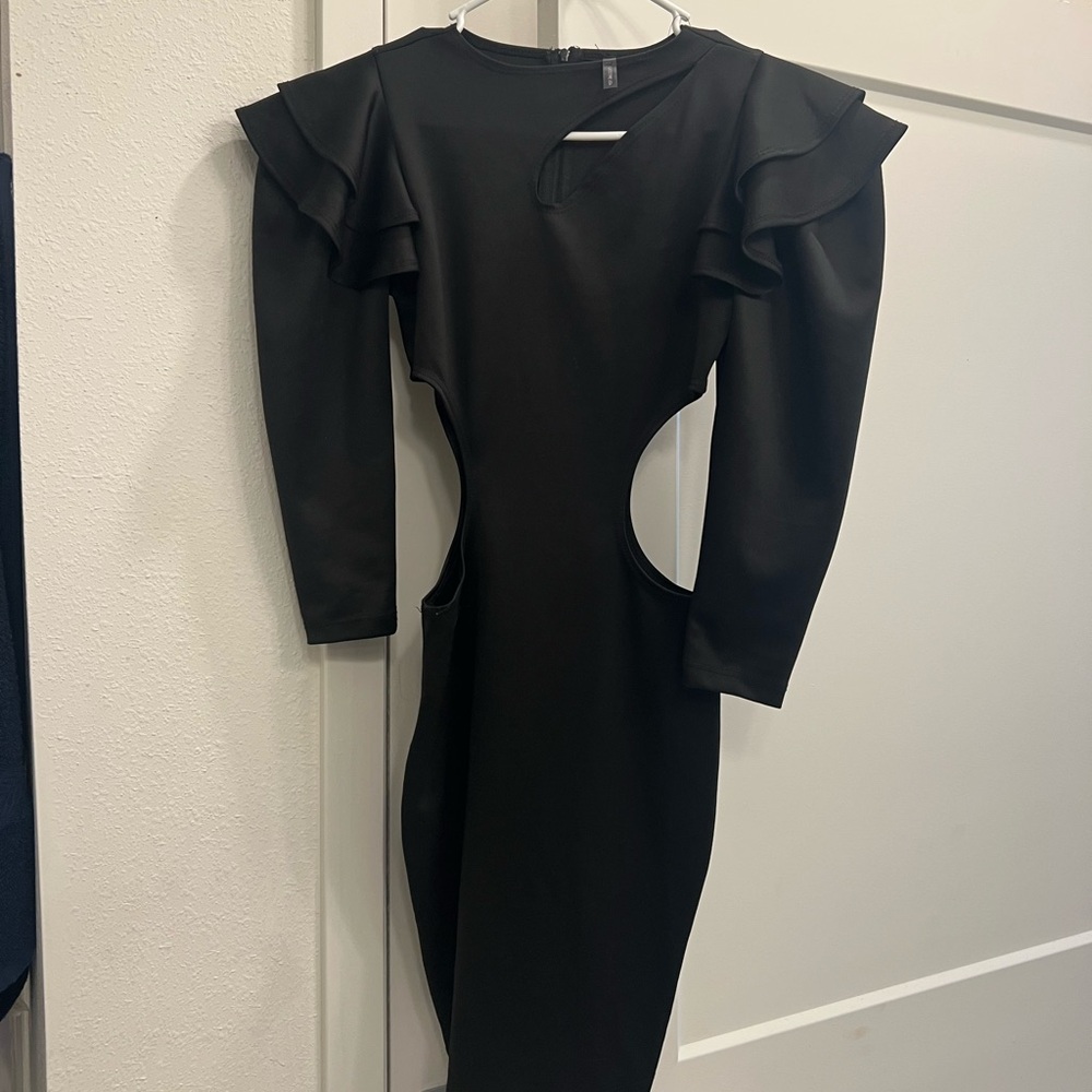 Elegant Black Ruffle Sleeve Dress